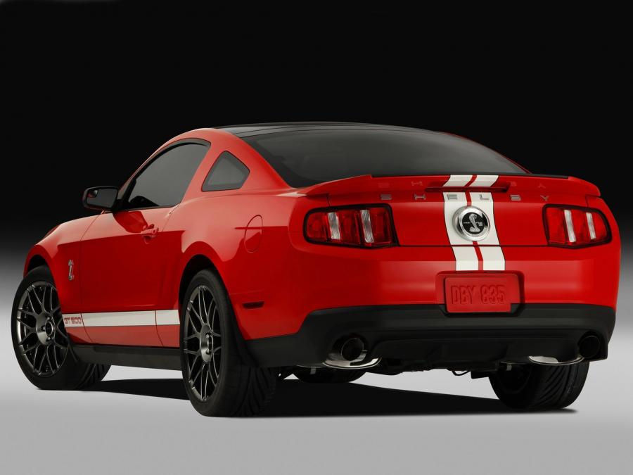  Shelby GT500 SVT 2010 года  (фото 5 из 7)